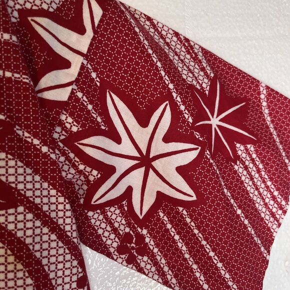 Red Kimono by Midori International 100 Cotton Leaf Motif size Toddler - Picture 4 of 7